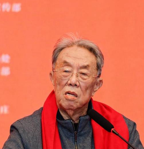 王蒙西湖邊開班授課，雨中拜訪西泠印社